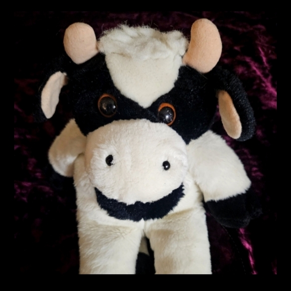 Baby Yoda And The Cow Puppet - Picture 8 of 12